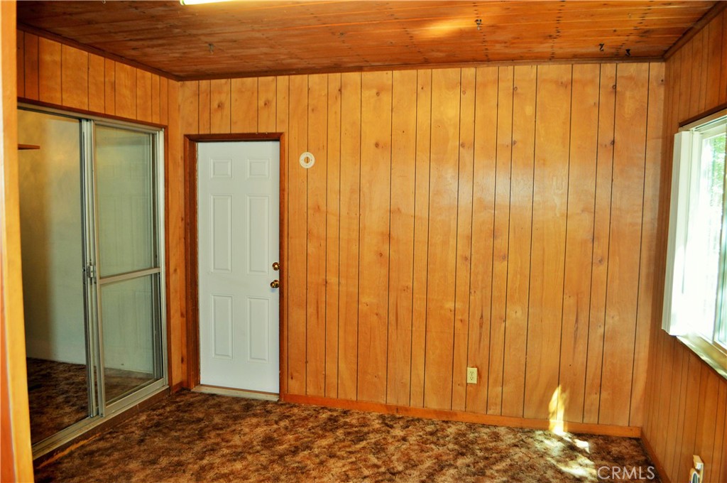 53337 Tollgate Road Idyllwild, CA 92549 - Photo 17 of 30 a view of a bathroom with shower and a window