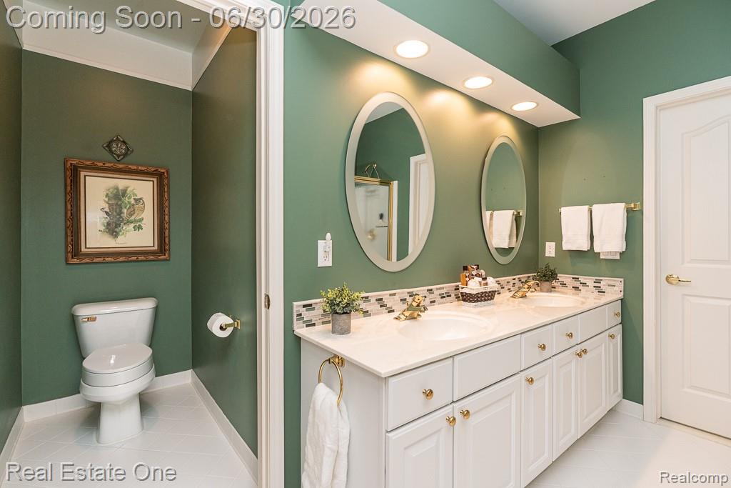 1904 Dunham Drive, Unit 12 Rochester, MI 48306 - Photo 24 of 45