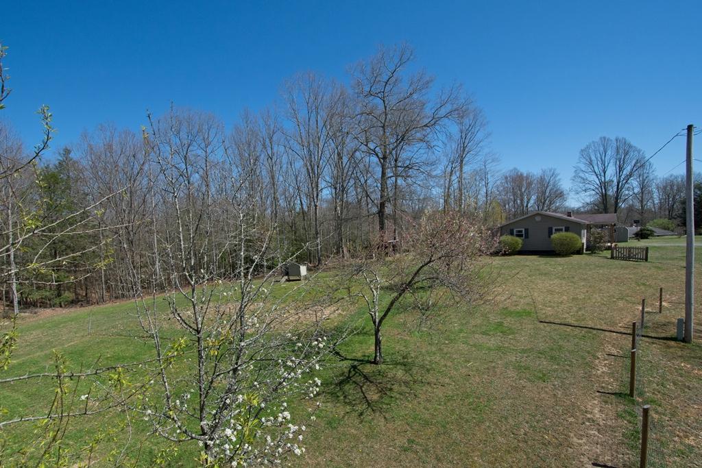 1543 Henson Road Crawley, WV 24931 - Photo 12 of 47 Gallery Image 12