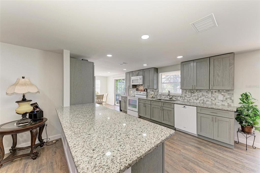 258 Shadow Street Northwest Port Charlotte, FL 33952 - Photo 17 of 40