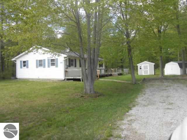 8485 East Baseline Road Mount Pleasant, MI 48858 - Photo 17 of 18 1743023-16.JPG