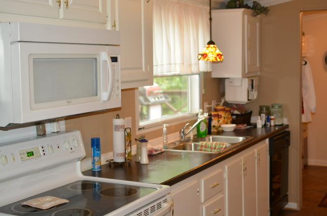 5317 Dividing Ridge Road Goodlettsville, TN 37072 - Photo 13 of 17 Kitchen