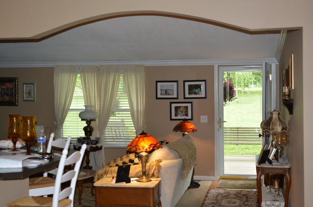 5317 Dividing Ridge Road Goodlettsville, TN 37072 - Photo 9 of 17 Living room