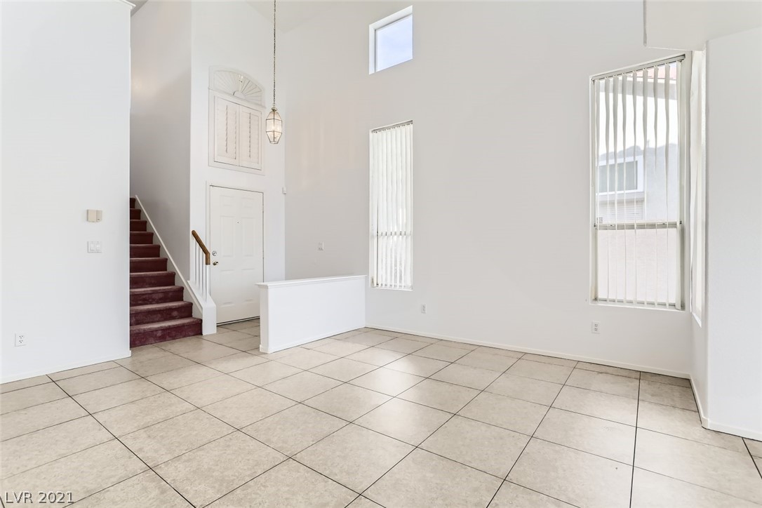 8820 Manalang Road Las Vegas, NV 89123 - Photo 5 of 28
