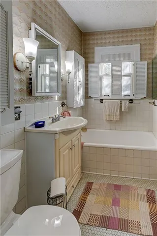 $195,000 | 7138 Sycamore Avenue, Kansas City, MO 64133