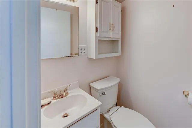 $195,000 | 7138 Sycamore Avenue, Kansas City, MO 64133