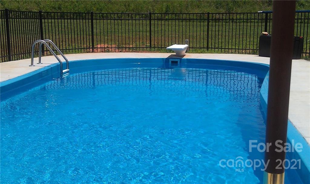 575 Campbell Road Woodleaf, NC 27054 - Photo 5 of 33 Gallery Image 5