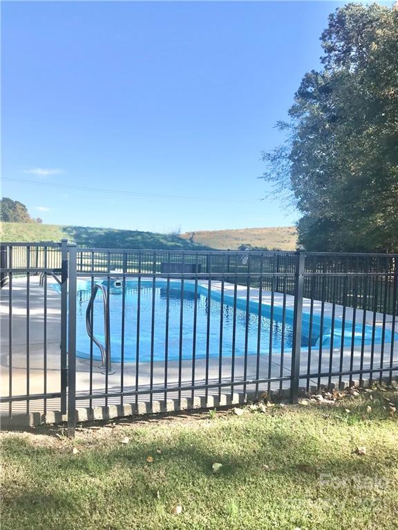 575 Campbell Road Woodleaf, NC 27054 - Photo 7 of 33 Gallery Image 7