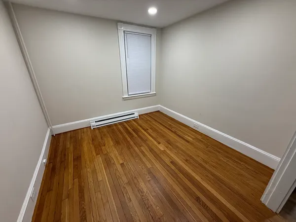 $2,400 | 26 Ventura Street, Unit 1, Boston, MA 02124