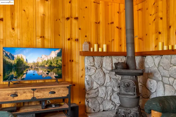 $364,999 | 25488 Rebekah Road, Long Barn, CA 95335