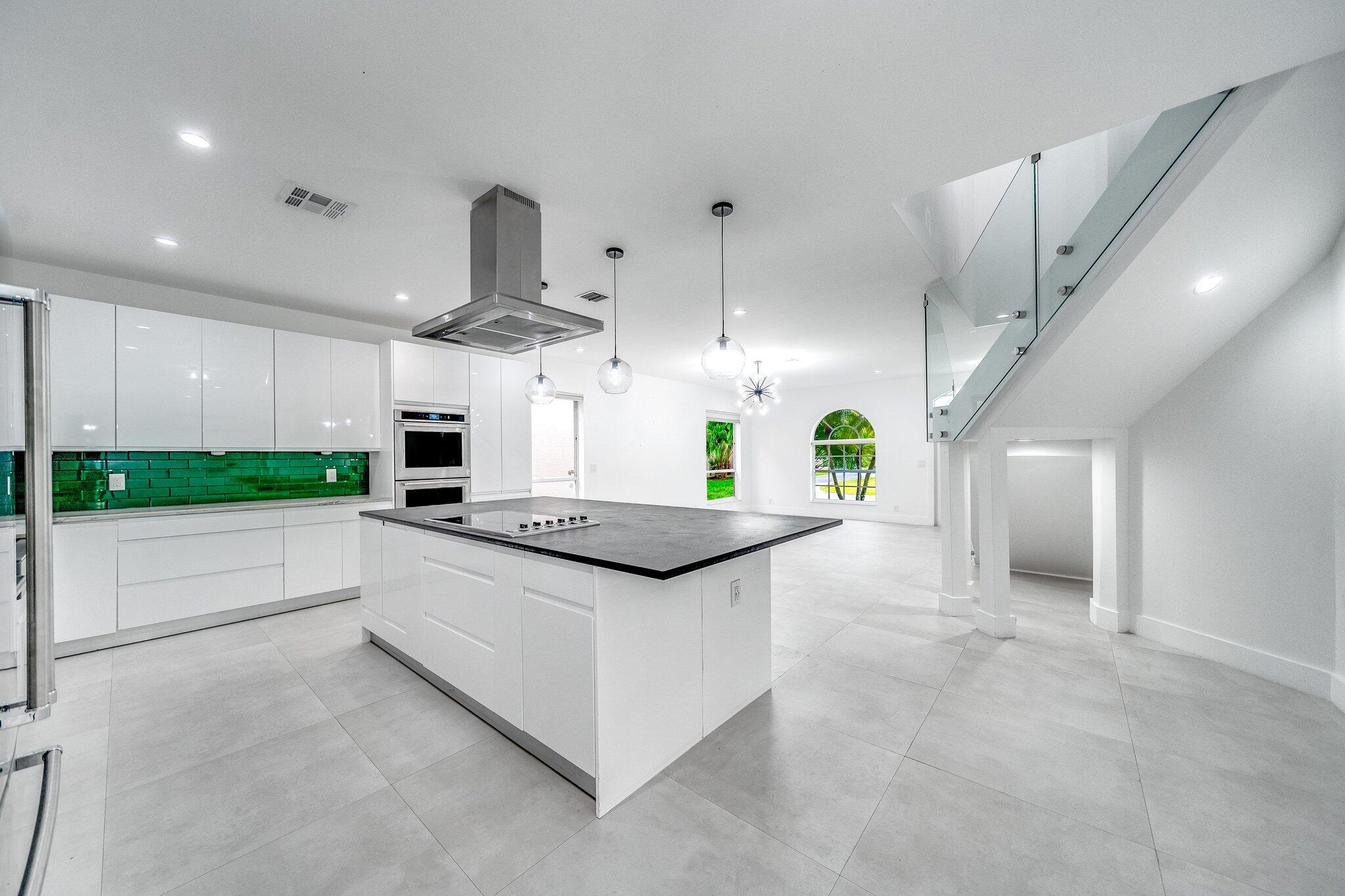 10904 La Salinas Circle Boca Raton, FL 33428 - Photo 15 of 59 27-web-or-mls-JOY04855