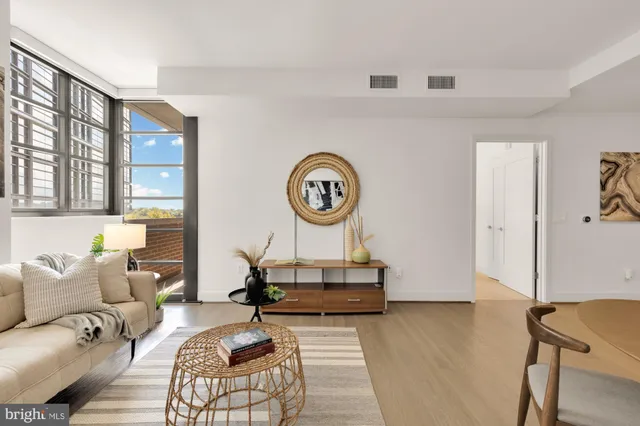 $899,000 | 45 Sutton Square Southwest, Unit 303, Washington, DC 20024