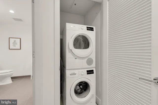 $899,000 | 45 Sutton Square Southwest, Unit 303, Washington, DC 20024