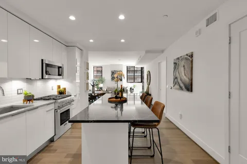 $899,000 | 45 Sutton Square Southwest, Unit 303, Washington, DC 20024