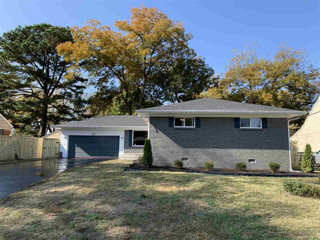 1377 Railton Road Memphis, TN 38111 - Photo 3 of 25