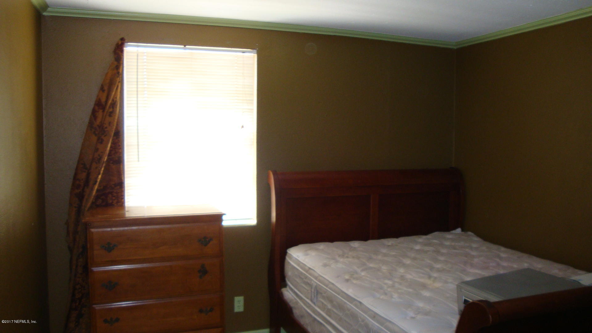 7346 El Barco Road, Unit 1 Jacksonville, FL 32216 - Photo 12 of 26 SB Bedrm1 Window