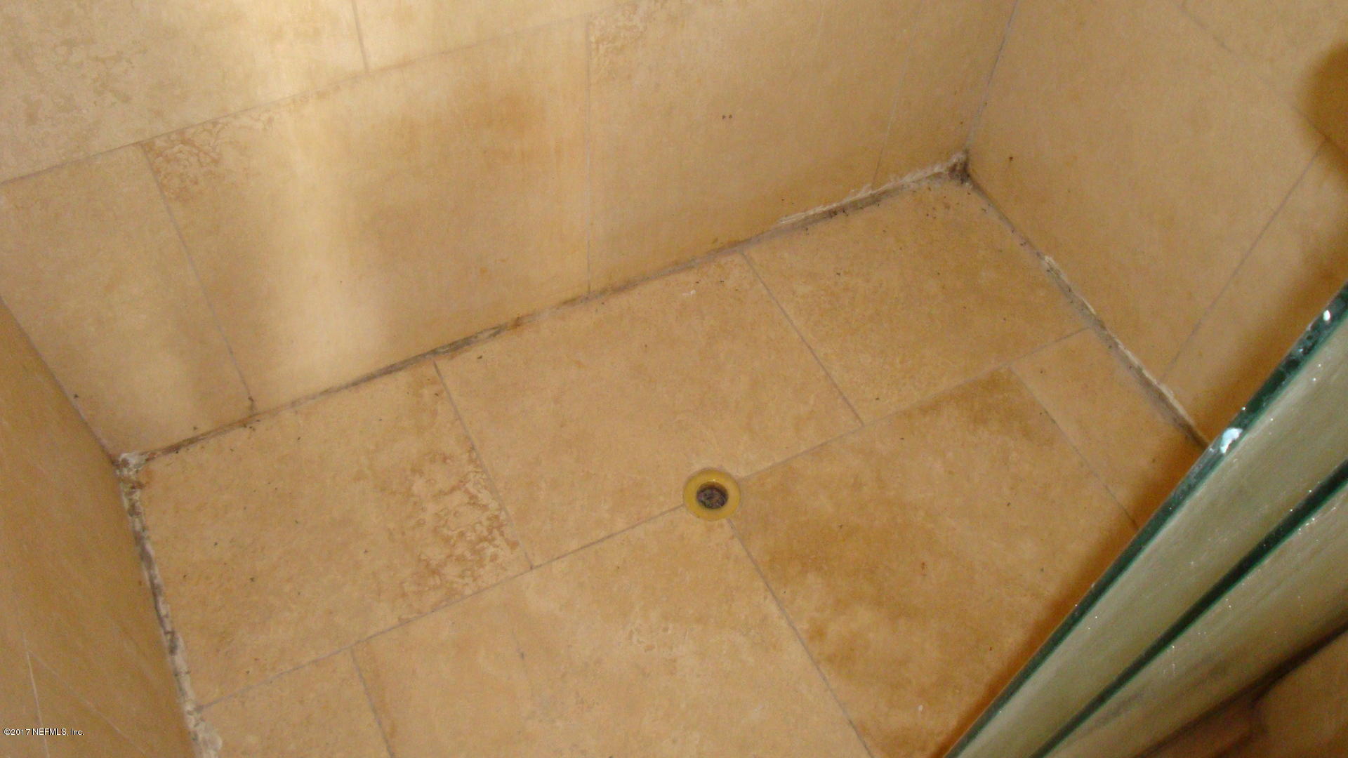 7346 El Barco Road, Unit 1 Jacksonville, FL 32216 - Photo 18 of 26 SB MShower Flr