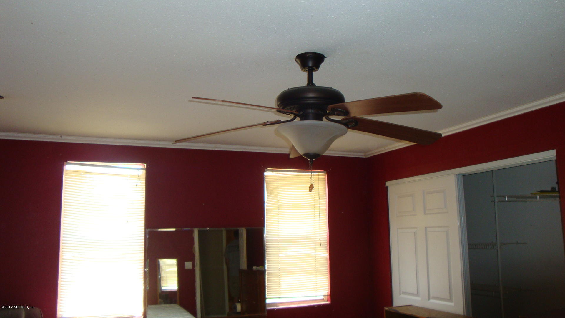 7346 El Barco Road, Unit 1 Jacksonville, FL 32216 - Photo 5 of 26 SB Ceil Fan