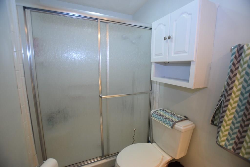 834 Piccadilli Road Anderson, IN 46013 - Photo 17 of 22 Gallery Image 17