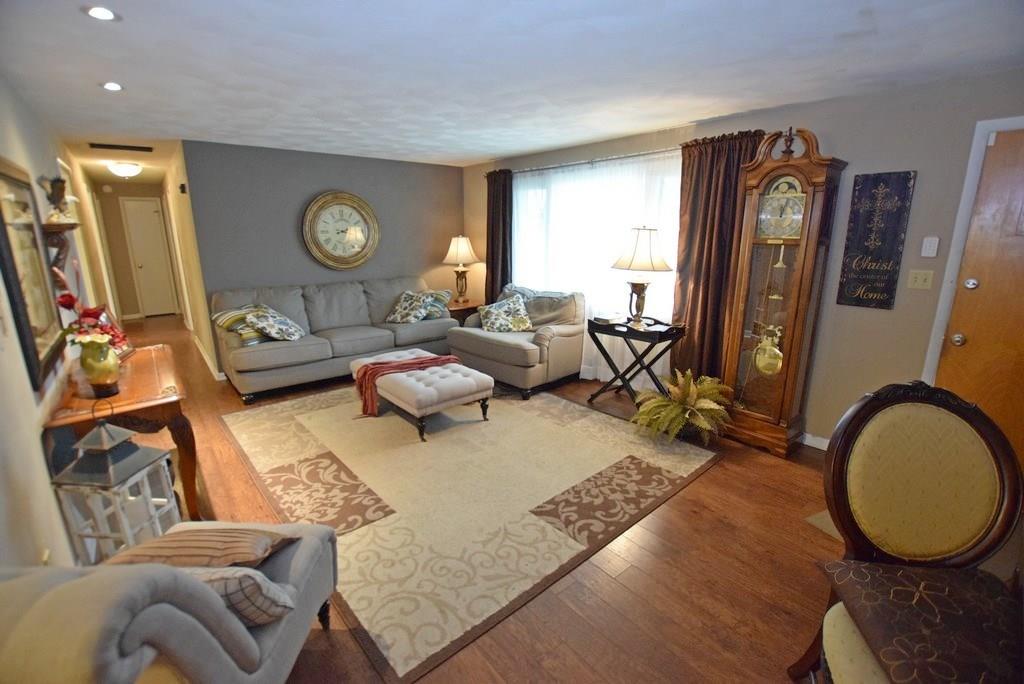 834 Piccadilli Road Anderson, IN 46013 - Photo 4 of 22 Gallery Image 4