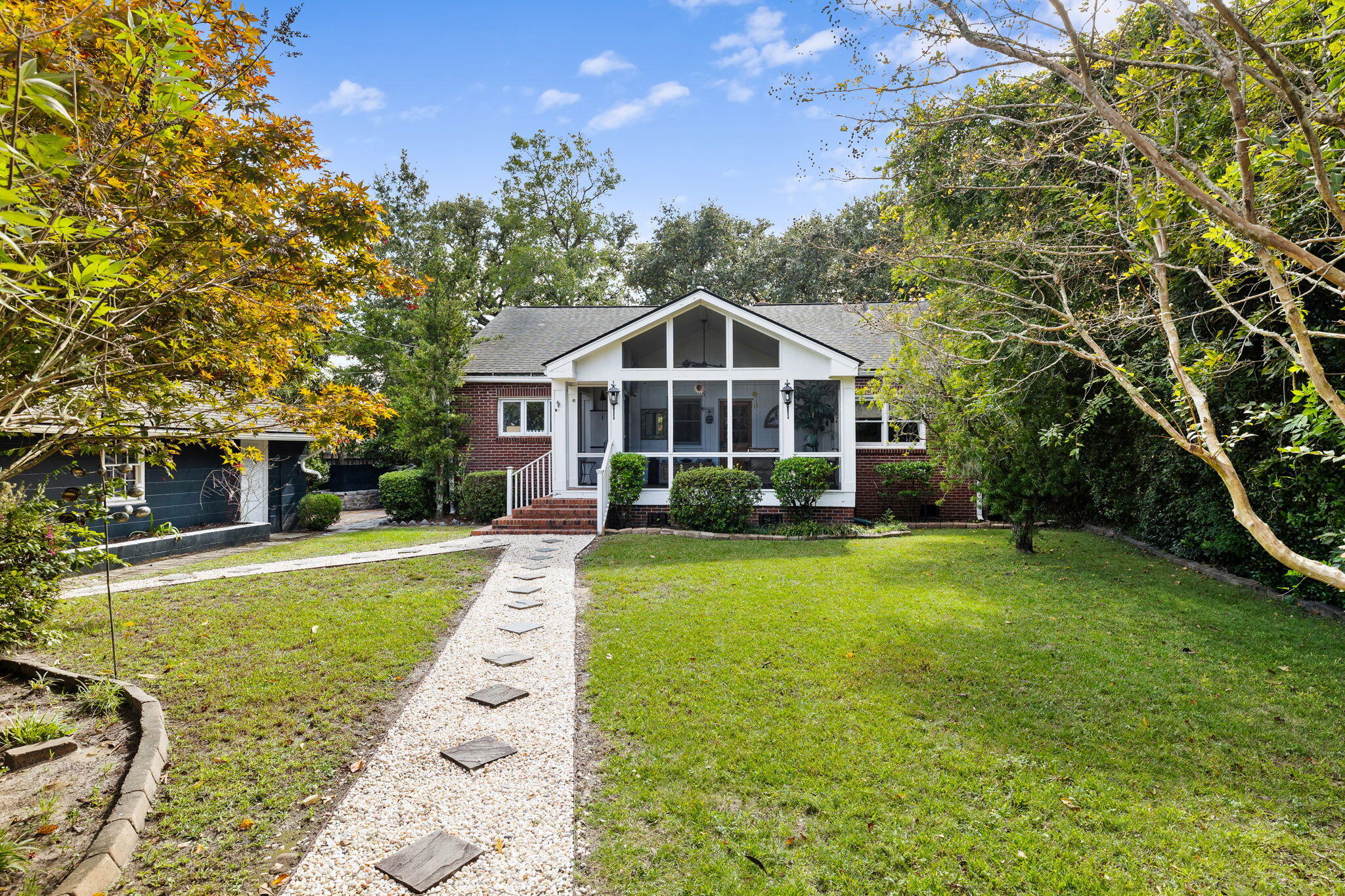 717 Woodward Road Charleston, SC 29407 - Photo 1 of 28 1-web-or-mls-034-717WoodwardRd-Charlesto