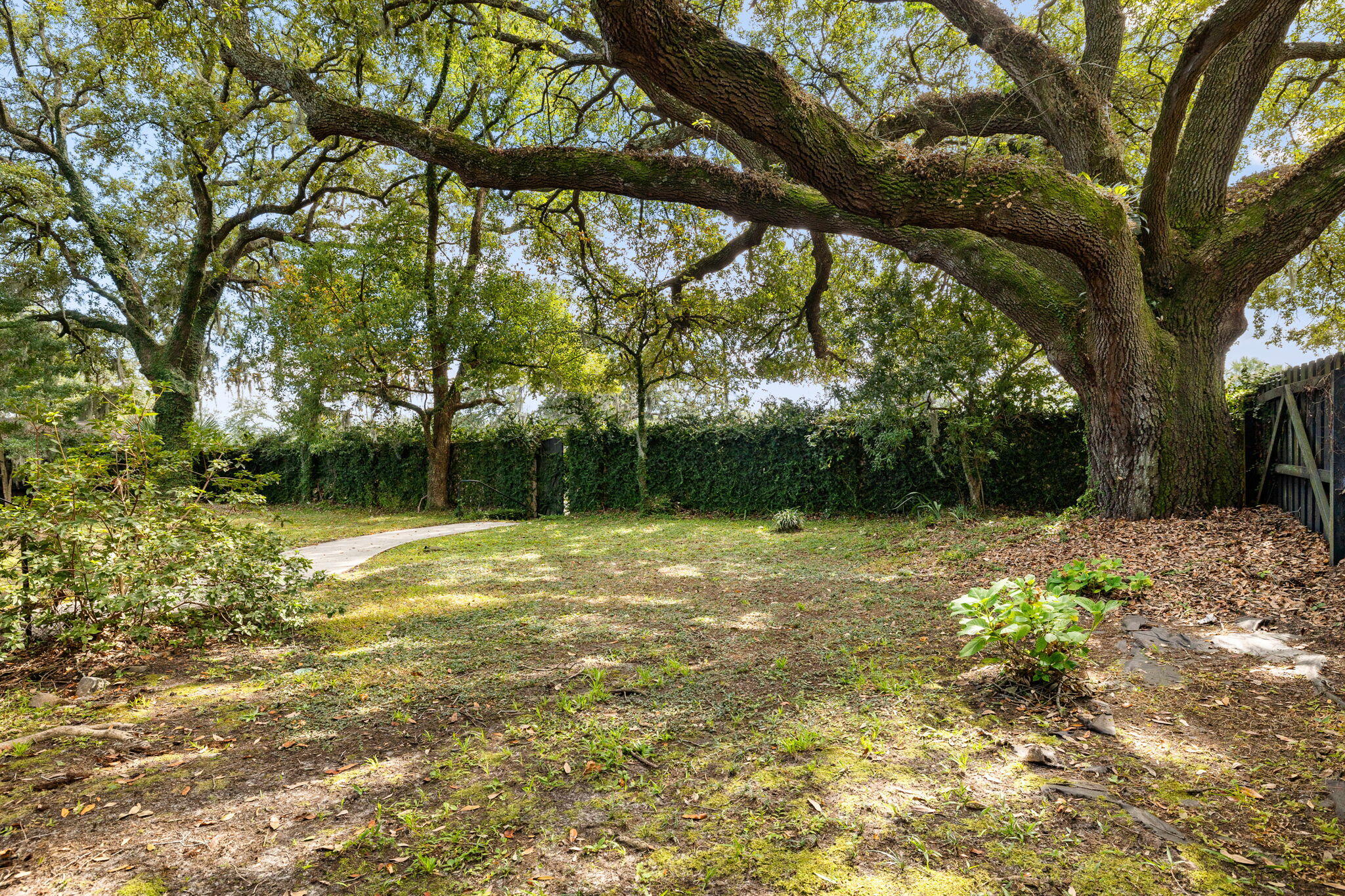 717 Woodward Road Charleston, SC 29407 - Photo 25 of 28 30-web-or-mls-029-717WoodwardRd-Charlest