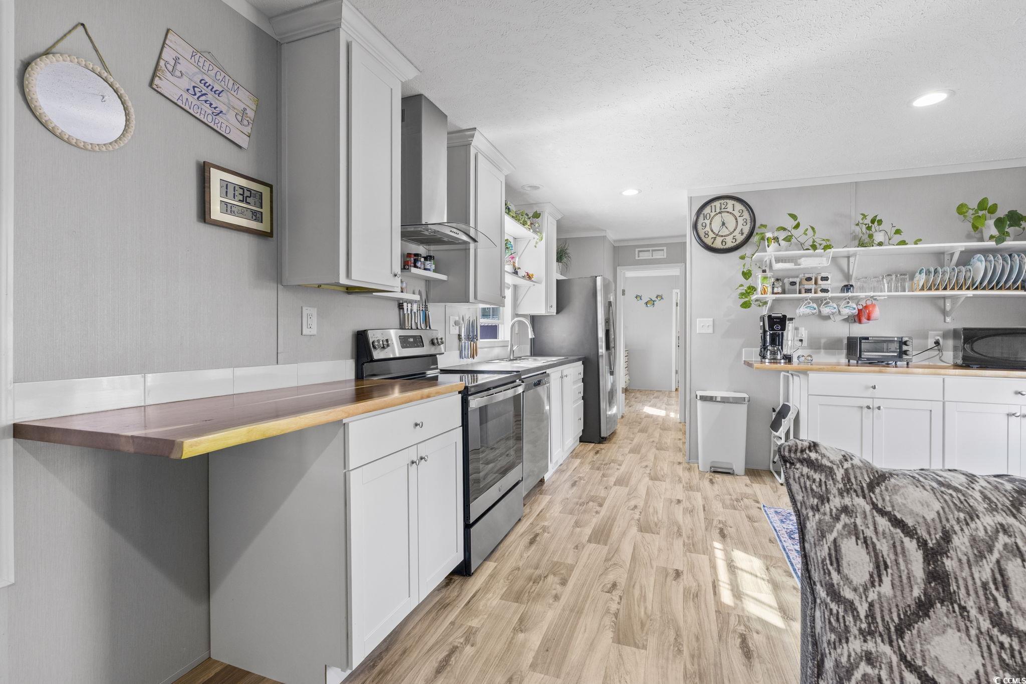 1525 Capella Lane Myrtle Beach, SC 29575 - Photo 8 of 37