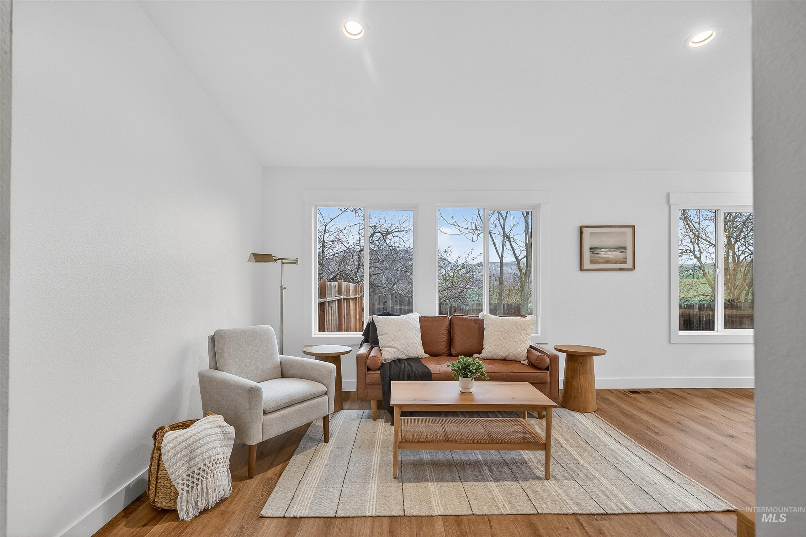 2922 Garfield Court Lewiston, ID 83501 - Photo 15 of 30 Sitting room featuring wood finished floors, plenty of natural light, and recessed lighting