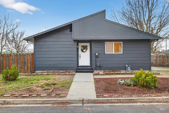 $295,000 | 2922 Garfield Court, Lewiston, ID 83501