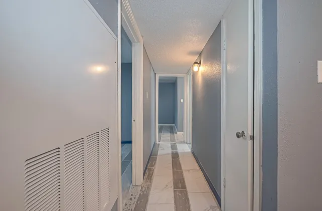 $93,000 | 12615 Brookglade Circle, Unit 403, Houston, TX 77099