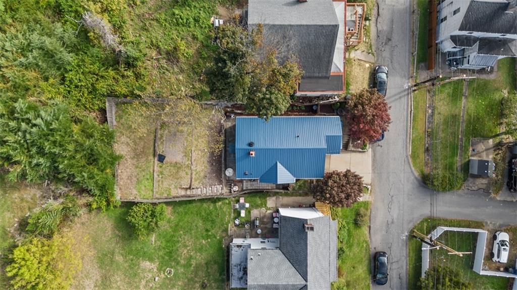 28 Underhill Street Pittsburgh, PA 15205 - Photo 4 of 44 an aerial view of residential houses with outdoor space