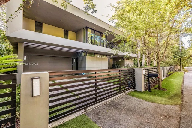 $7,750,000 | 3232 Emathla Street, Miami, FL 33133