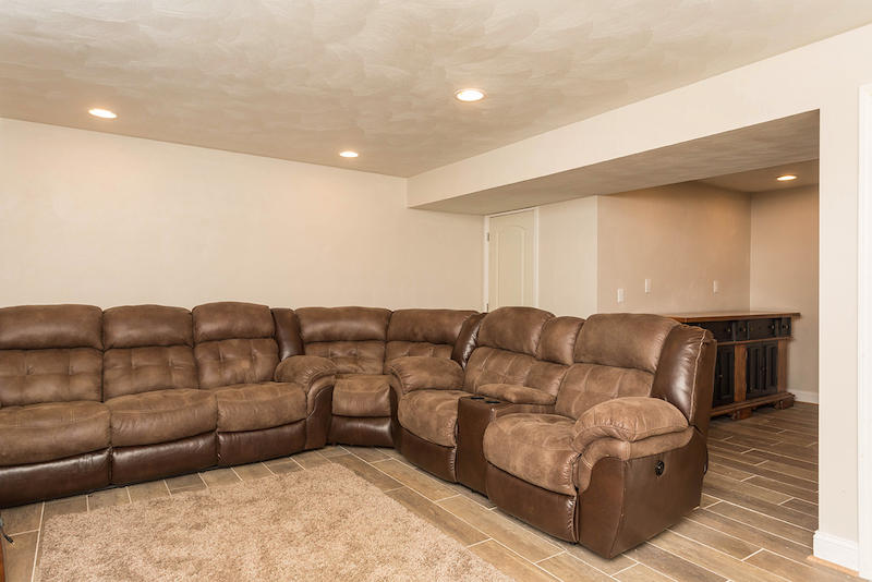 1011 Longview Road Roanoke, VA 24018 - Photo 28 of 34 DGA_8408