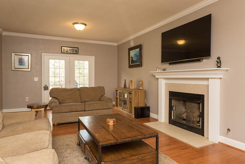 1011 Longview Road Roanoke, VA 24018 - Photo 6 of 34 DGA_8386