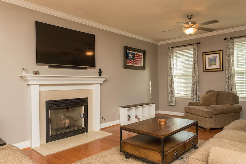 1011 Longview Road Roanoke, VA 24018 - Photo 9 of 34 DGA_8389