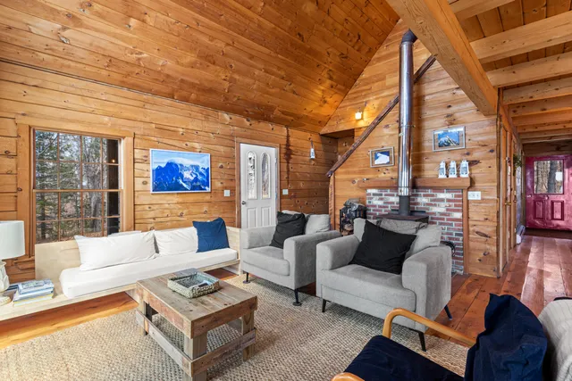 $525,000 | 10 Cork Cove Lane, Dresden, ME 04342