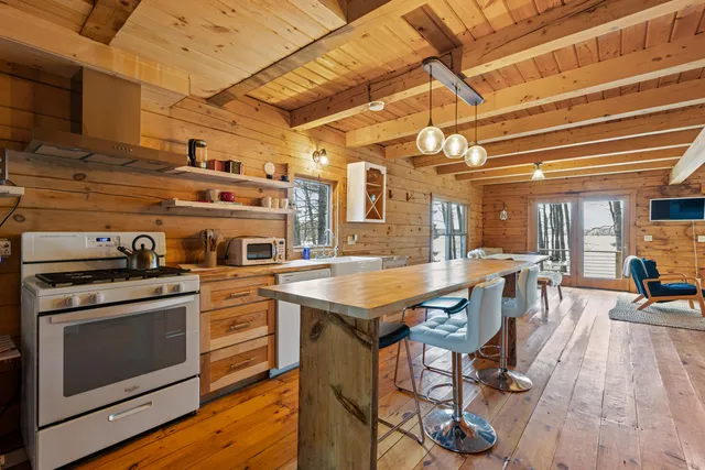 $525,000 | 10 Cork Cove Lane, Dresden, ME 04342