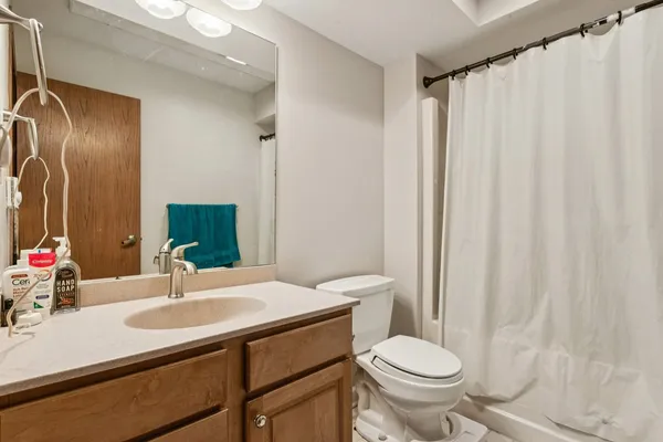 $429,000 | 1766 Pebble Beach Drive, Hoffman Estates, IL 60169