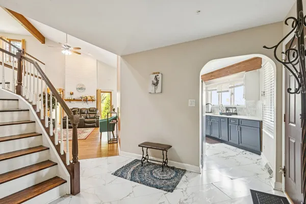 $429,000 | 1766 Pebble Beach Drive, Hoffman Estates, IL 60169