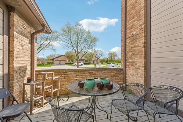 $429,000 | 1766 Pebble Beach Drive, Hoffman Estates, IL 60169