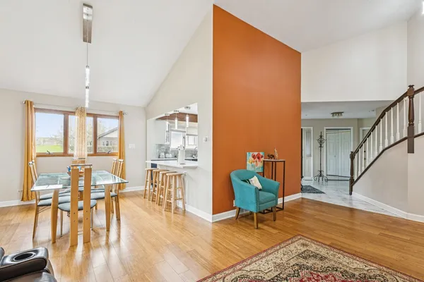 $429,000 | 1766 Pebble Beach Drive, Hoffman Estates, IL 60169