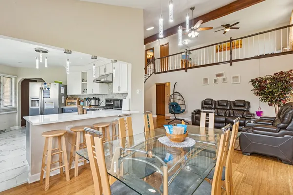 $429,000 | 1766 Pebble Beach Drive, Hoffman Estates, IL 60169