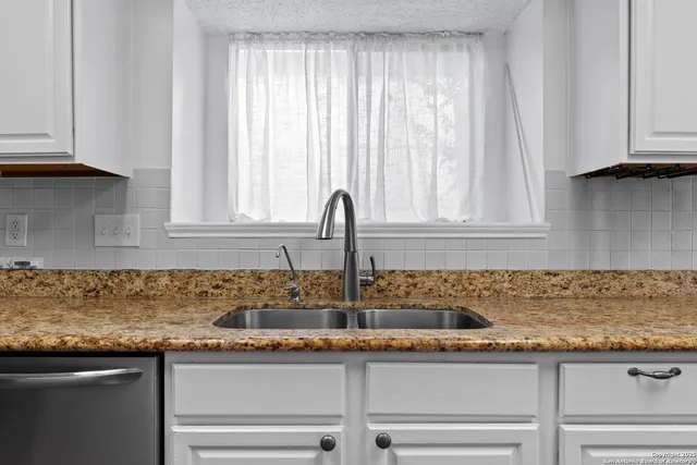 $350,000 | 11306 Forest Gleam, Live Oak, TX 78233