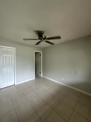 $1,290 | 1777 Highland Avenue, Unit C, Vero Beach, FL 32960