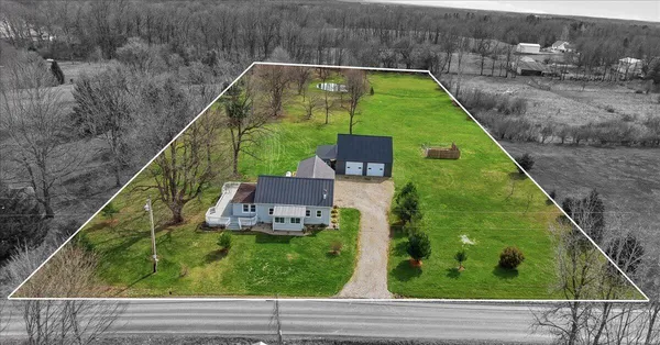 $355,300 | 8158 New Delaware Road, Mount Vernon, OH 43050