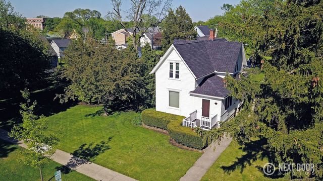 125 South Maple Street Itasca, IL 60143 - Photo 3 of 24 a aerial view of a house