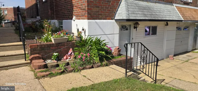 $389,900 | 2806 Walnut Hill Street, Philadelphia, PA 19152