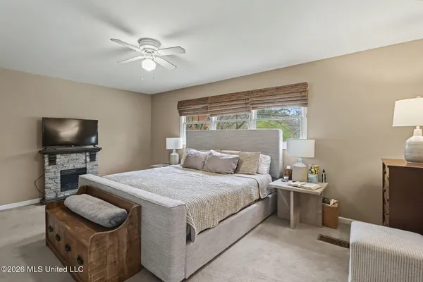 $775,000 | 392 Sycamore Road, Coldwater, MS 38618