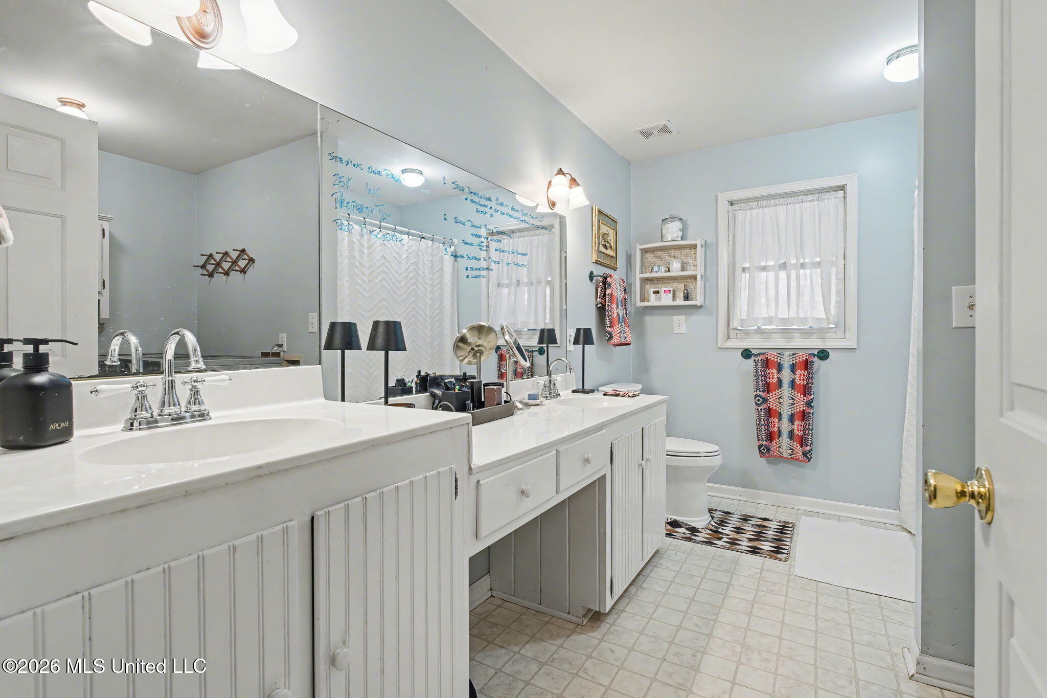 392 Sycamore Road Coldwater, MS 38618 - Photo 18 of 51 18-web-or-mls-392 Sycamore Rd-17