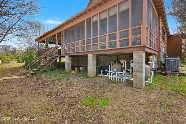 $775,000 | 392 Sycamore Road, Coldwater, MS 38618